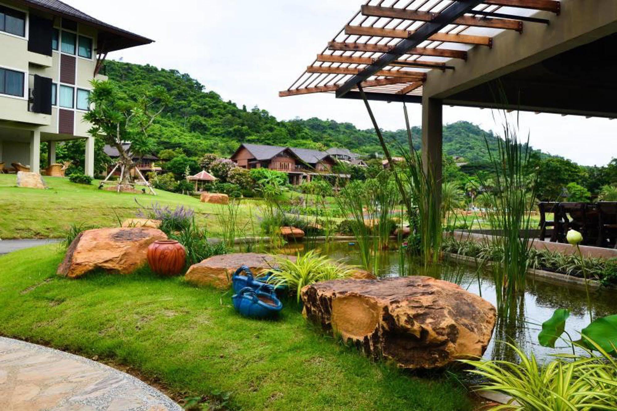 Patravana Resort Phayayen Экстерьер фото